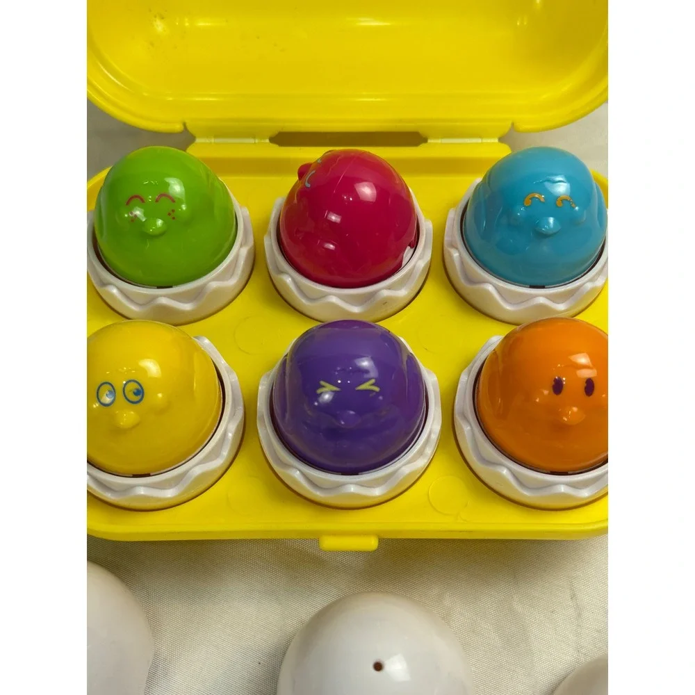 Tomy Toomies Hide and Squeak Eggs Toddler Sensory Matching Toy Yellow Carton